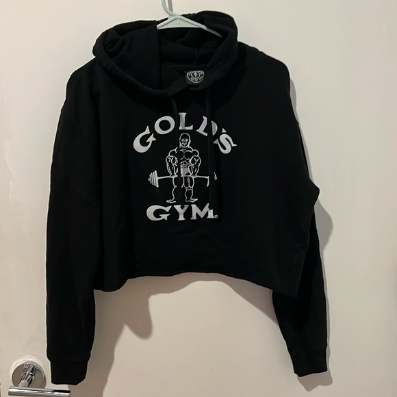 gold’s Tops - Cropped Gold’s gym hoodie in size small